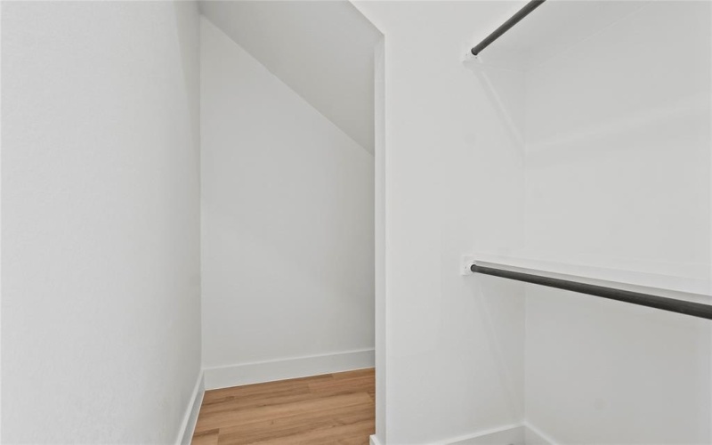 1510 E Waco Avenue, Dallas, TX 75216, 4 Habitaciones Habitaciones , ,5 BañosBaños,Residential,En Venta,1510 E Waco Avenue,0,21057879