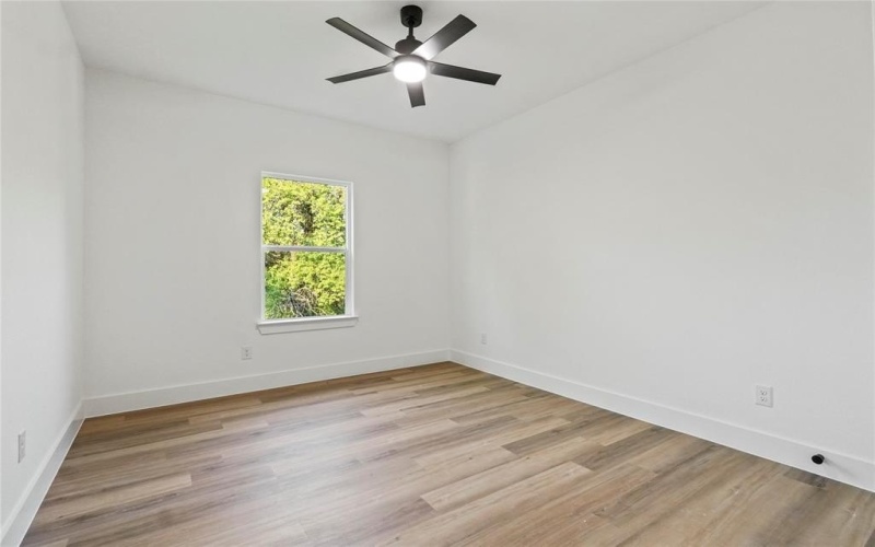 1510 E Waco Avenue, Dallas, TX 75216, 4 Habitaciones Habitaciones , ,5 BañosBaños,Residential,En Venta,1510 E Waco Avenue,0,21057879