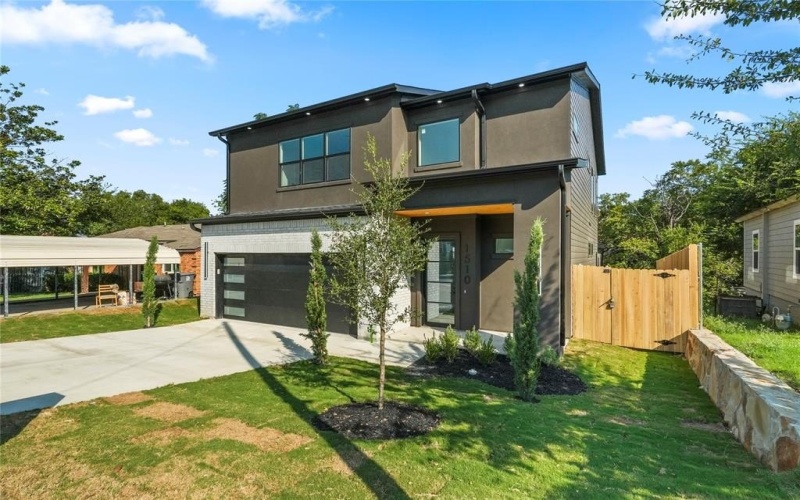 1510 E Waco Avenue, Dallas, TX 75216, 4 Habitaciones Habitaciones , ,5 BañosBaños,Residential,En Venta,1510 E Waco Avenue,0,21057879