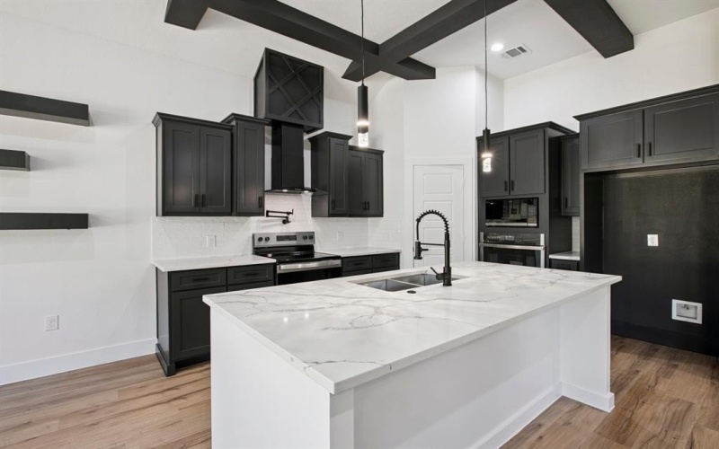 1213 E Butler Street, Fort Worth, TX 76115, 4 Habitaciones Habitaciones , ,2 BañosBaños,Residential,En Venta,1213 E Butler Street,0,21058375
