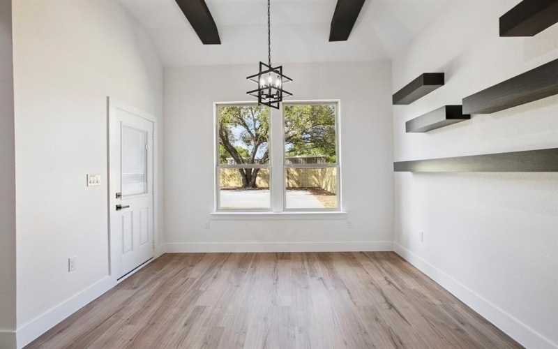 1213 E Butler Street, Fort Worth, TX 76115, 4 Habitaciones Habitaciones , ,2 BañosBaños,Residential,En Venta,1213 E Butler Street,0,21058375