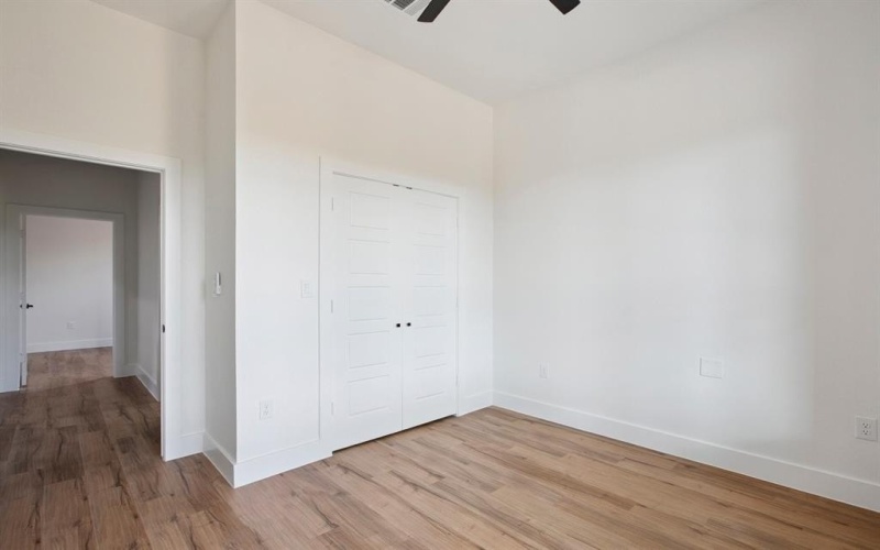 1213 E Butler Street, Fort Worth, TX 76115, 4 Habitaciones Habitaciones , ,2 BañosBaños,Residential,En Venta,1213 E Butler Street,0,21058375