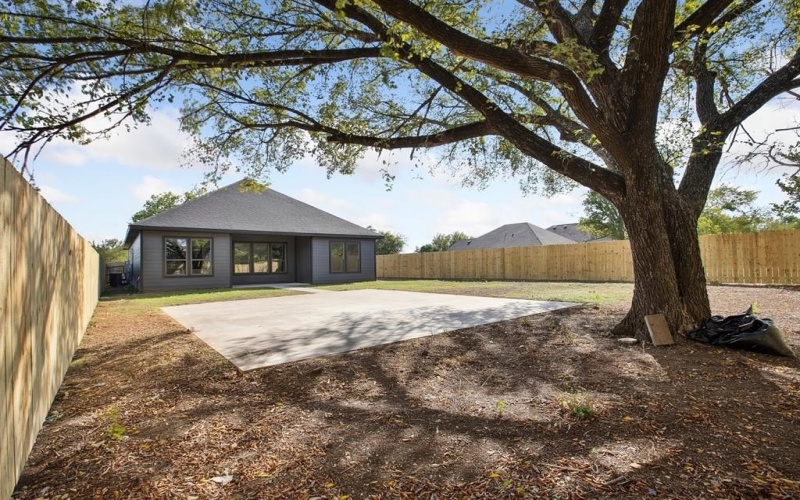 1213 E Butler Street, Fort Worth, TX 76115, 4 Habitaciones Habitaciones , ,2 BañosBaños,Residential,En Venta,1213 E Butler Street,0,21058375