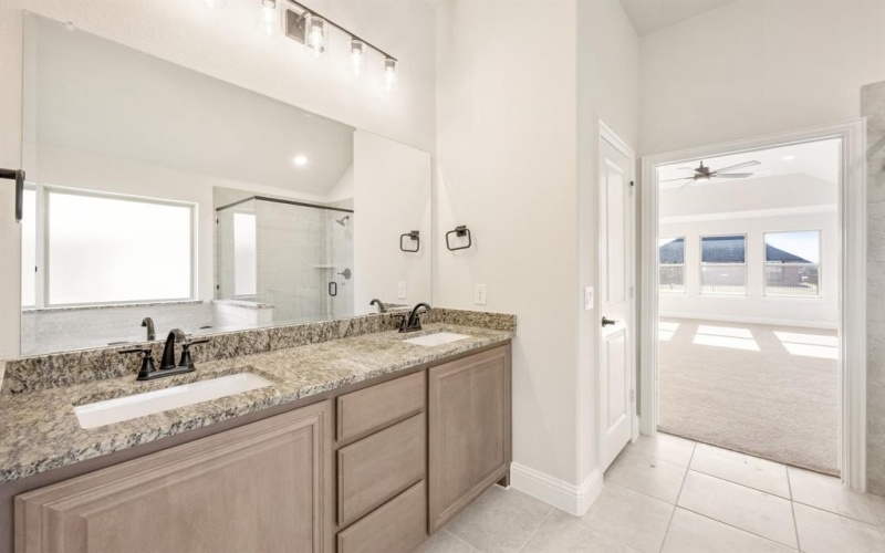 324 Bowrider Lane, Granbury, TX 76049, 3 Habitaciones Habitaciones , ,2 BañosBaños,Residential,En Venta,324 Bowrider Lane,0,21055278