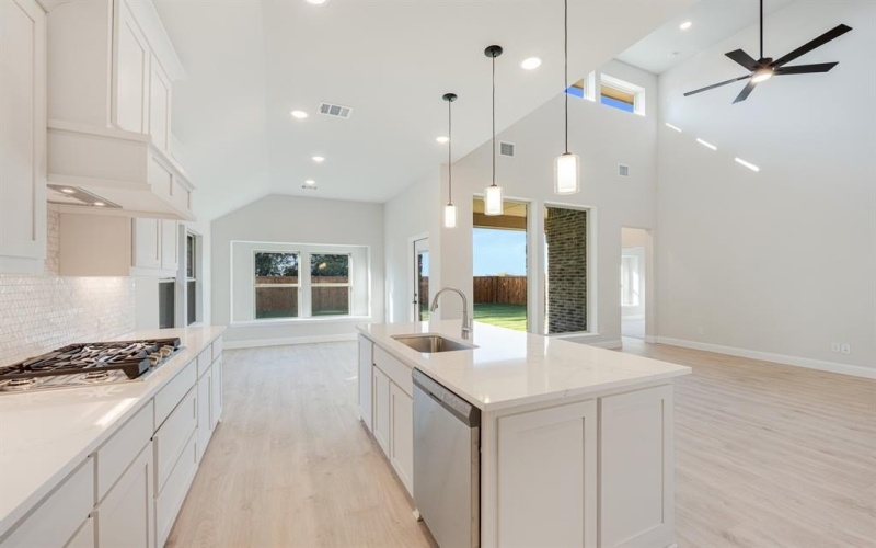 13128 Zion Drive, Providence Village, TX 76227, 5 Bedrooms Bedrooms, ,5 BathroomsBathrooms,Residential,For Sale,13128 Zion Drive,0,21055338