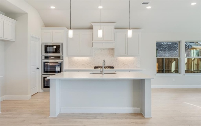 13128 Zion Drive, Providence Village, TX 76227, 5 Bedrooms Bedrooms, ,5 BathroomsBathrooms,Residential,For Sale,13128 Zion Drive,0,21055338
