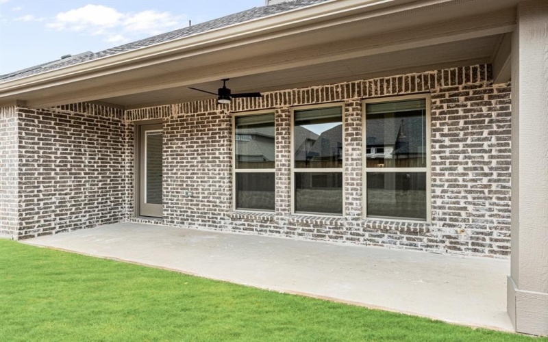 1017 Bearing Street, Royse City, TX 75189, 4 Bedrooms Bedrooms, ,3 BathroomsBathrooms,Residential,For Sale,1017 Bearing Street,0,21057714