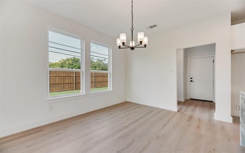 2326 Fairfax Drive, Irving, TX 75060, 3 Bedrooms Bedrooms, ,2 BathroomsBathrooms,Residential,For Sale,2326 Fairfax Drive,0,21066307