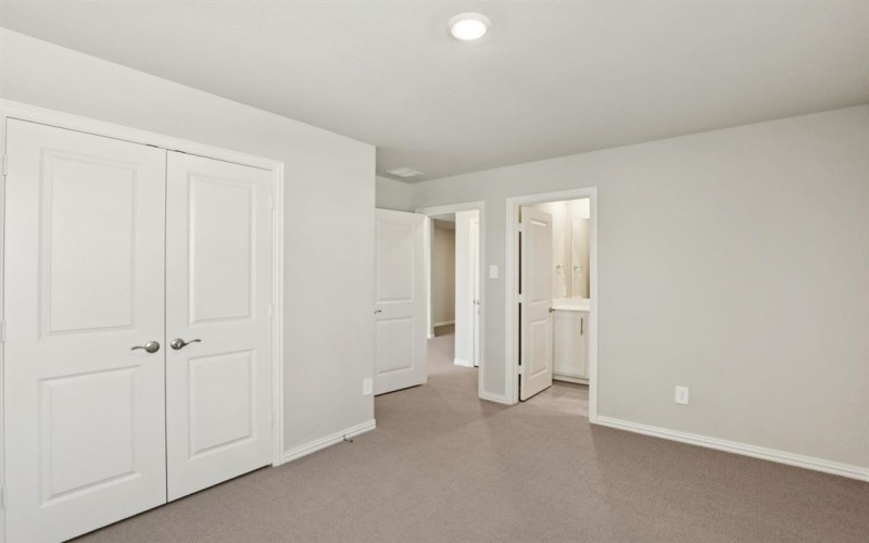 4221 Granbury Drive, Farmersville, TX 75442, 5 Bedrooms Bedrooms, ,5 BathroomsBathrooms,Residential,For Sale,4221 Granbury Drive,0,21066693