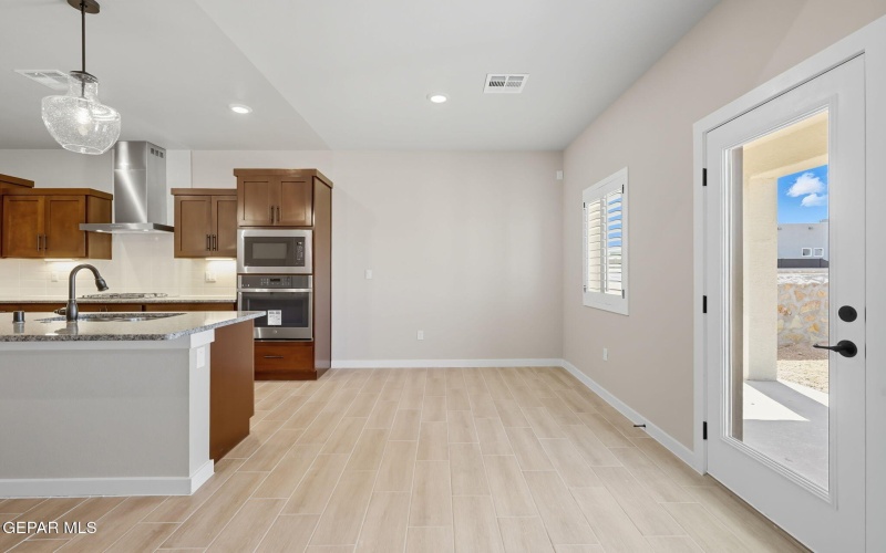 12921 Pontesbury Drive, El Paso, TX 79928, 4 Habitaciones Habitaciones , ,1 BañoBaños,Residential,En Venta,12921 Pontesbury Drive,0,921238