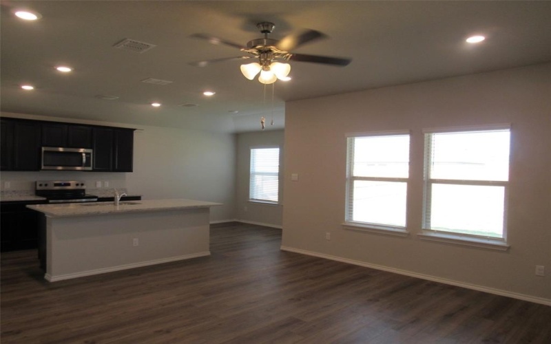 11321 Pallas Street, Waco, TX 76655, 3 Bedrooms Bedrooms, ,2 BathroomsBathrooms,Residential,For Sale,11321 Pallas Street,0,21066993