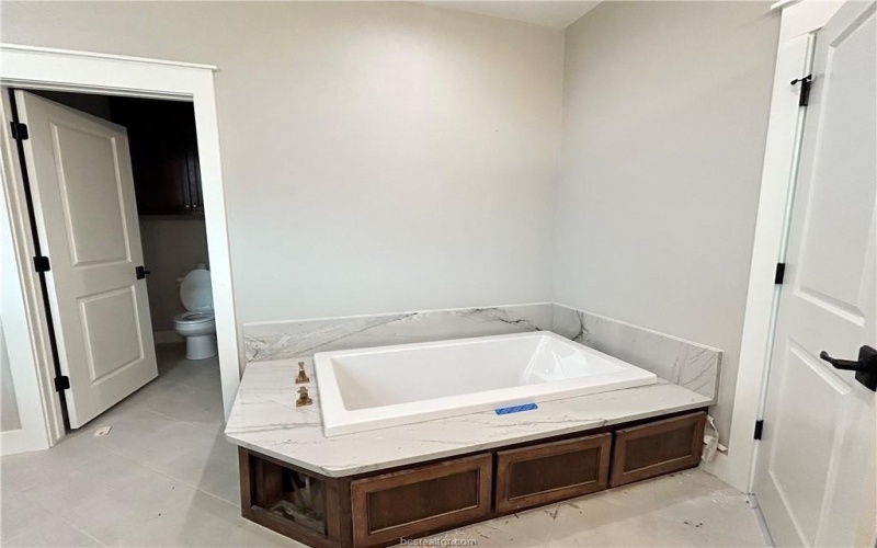 5665 Mill Water Court, Bryan, TX 77807, 4 Bedrooms Bedrooms, ,3 BathroomsBathrooms,Residential,For Sale,5665 Mill Water Court,0,25010143