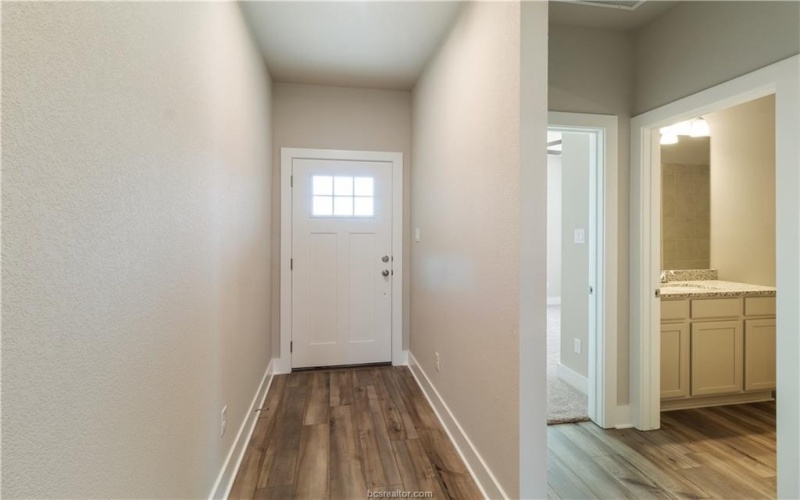 5302 Lyle Place, Bryan, TX 77807, 4 Bedrooms Bedrooms, ,2 BathroomsBathrooms,Residential,For Sale,5302 Lyle Place,0,25010150
