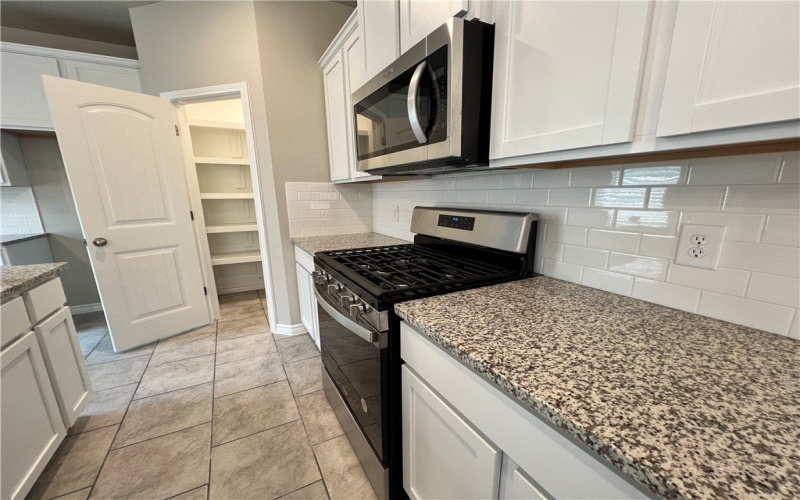 7637 Bullrider Drive, Corpus Christi, TX 78414, 3 Bedrooms Bedrooms, ,2 BathroomsBathrooms,Residential,For Sale,7637 Bullrider Drive,0,465341