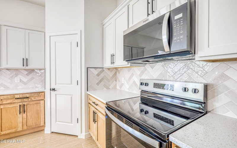 15554 MECHEM Street, El Paso, TX 79928, 4 Bedrooms Bedrooms, ,5 BathroomsBathrooms,Residential,For Sale,15554 MECHEM Street,0,930875