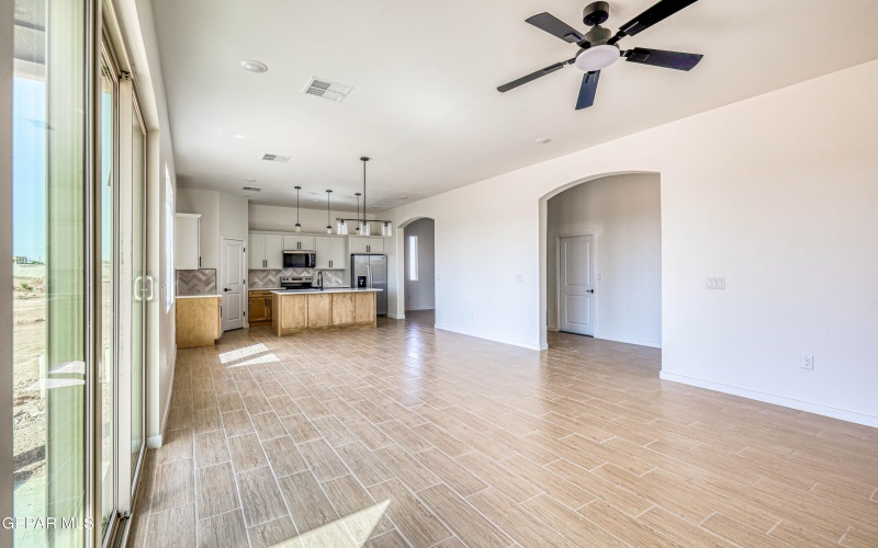 15554 MECHEM Street, El Paso, TX 79928, 4 Bedrooms Bedrooms, ,5 BathroomsBathrooms,Residential,For Sale,15554 MECHEM Street,0,930875