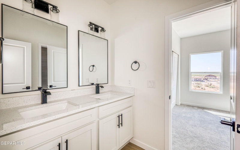15554 MECHEM Street, El Paso, TX 79928, 4 Bedrooms Bedrooms, ,5 BathroomsBathrooms,Residential,For Sale,15554 MECHEM Street,0,930875