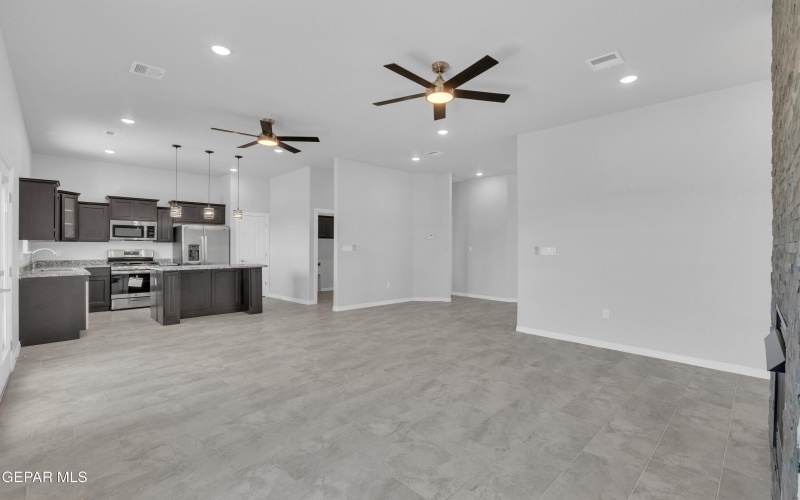 12498 PASEO AZUL Drive, El Paso, TX 79928, 3 Bedrooms Bedrooms, ,2 BathroomsBathrooms,Residential,For Sale,12498 PASEO AZUL Drive,0,930881