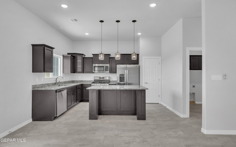 12498 PASEO AZUL Drive, El Paso, TX 79928, 3 Bedrooms Bedrooms, ,2 BathroomsBathrooms,Residential,For Sale,12498 PASEO AZUL Drive,0,930881
