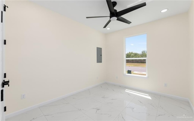 3506 Emma Drive, Weslaco, TX 78596, 3 Bedrooms Bedrooms, ,2 BathroomsBathrooms,Residential,For Sale,3506 Emma Drive,0,481637