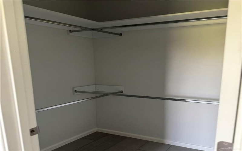 2801 Stablewood, Mission, TX 78574, 3 Bedrooms Bedrooms, ,2 BathroomsBathrooms,Residential,For Sale,2801 Stablewood,0,481667