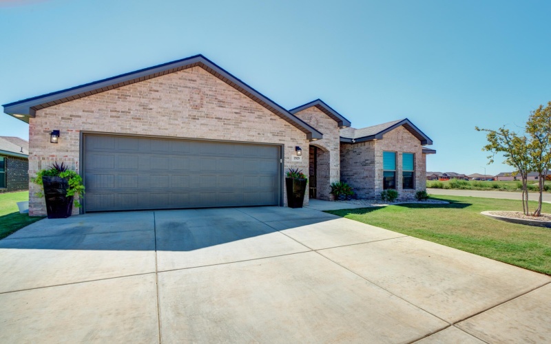 2929 138th Street, Lubbock, TX 79423, 4 Habitaciones Habitaciones , ,3 BañosBaños,Residential,En Venta,2929 138th Street,0,202560954