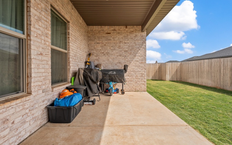 2929 137th Street, Lubbock, TX 79423, 4 Bedrooms Bedrooms, ,3 BathroomsBathrooms,Residential,For Sale,2929 137th Street,0,202560961
