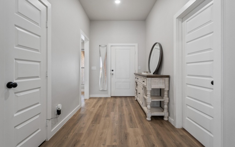 2929 137th Street, Lubbock, TX 79423, 4 Bedrooms Bedrooms, ,3 BathroomsBathrooms,Residential,For Sale,2929 137th Street,0,202560961