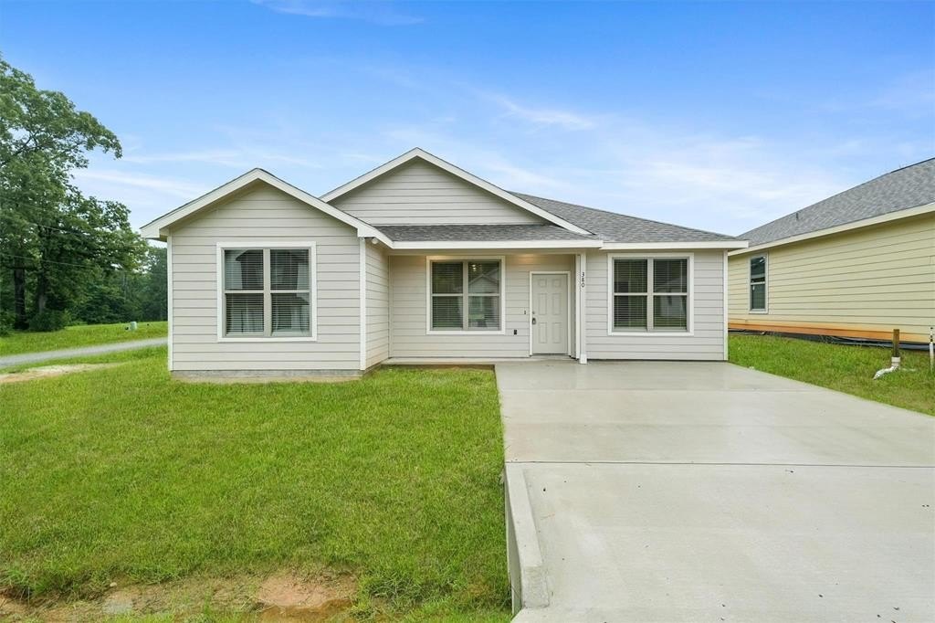 380 Byrd Drive, Lufkin, TX 75901, 4 Bedrooms Bedrooms, ,2 BathroomsBathrooms,Residential,For Sale,380 Byrd Drive,0,22501678