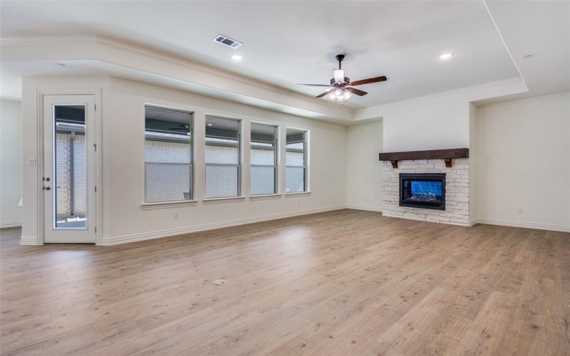 451 Florence Drive, Prosper, TX 75078, 2 Bedrooms Bedrooms, ,2 BathroomsBathrooms,Residential,For Sale,451 Florence Drive,0,21067320