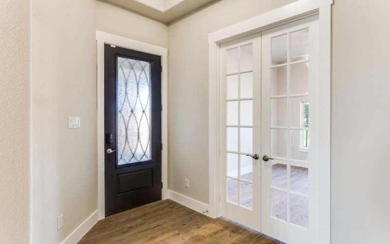 2512 Nueva Way, Mansfield, TX 76063, 2 Bedrooms Bedrooms, ,2 BathroomsBathrooms,Residential,For Sale,2512 Nueva Way,0,21067338