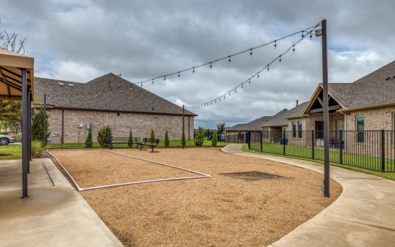 2512 Nueva Way, Mansfield, TX 76063, 2 Bedrooms Bedrooms, ,2 BathroomsBathrooms,Residential,For Sale,2512 Nueva Way,0,21067338