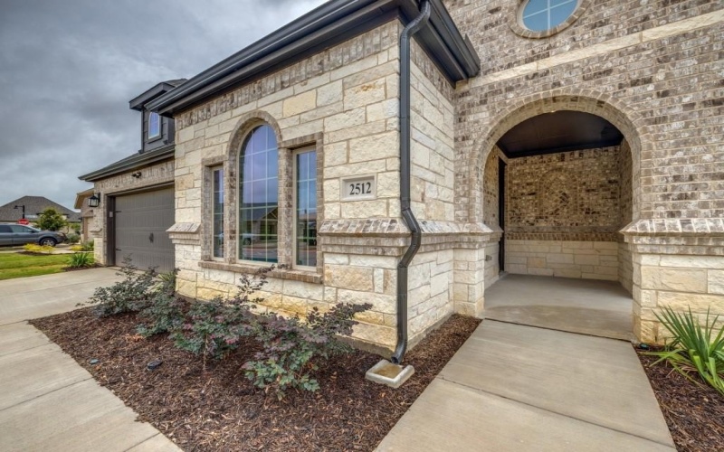 2512 Nueva Way, Mansfield, TX 76063, 2 Bedrooms Bedrooms, ,2 BathroomsBathrooms,Residential,For Sale,2512 Nueva Way,0,21067338