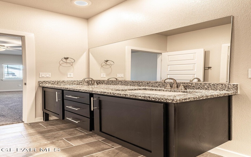 913 Pettus Place, El Paso, TX 79928, 4 Habitaciones Habitaciones , ,1 BañoBaños,Residential,En Venta,913 Pettus Place,921271
