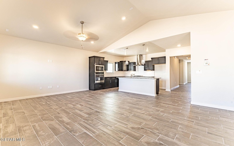 913 Pettus Place, El Paso, TX 79928, 4 Habitaciones Habitaciones , ,1 BañoBaños,Residential,En Venta,913 Pettus Place,921271