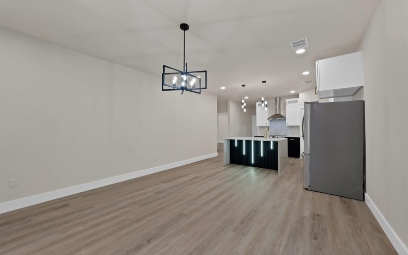 3301 Avenue H, Fort Worth, TX 76105, 3 Bedrooms Bedrooms, ,2 BathroomsBathrooms,Residential,For Sale,3301 Avenue H,0,21067370