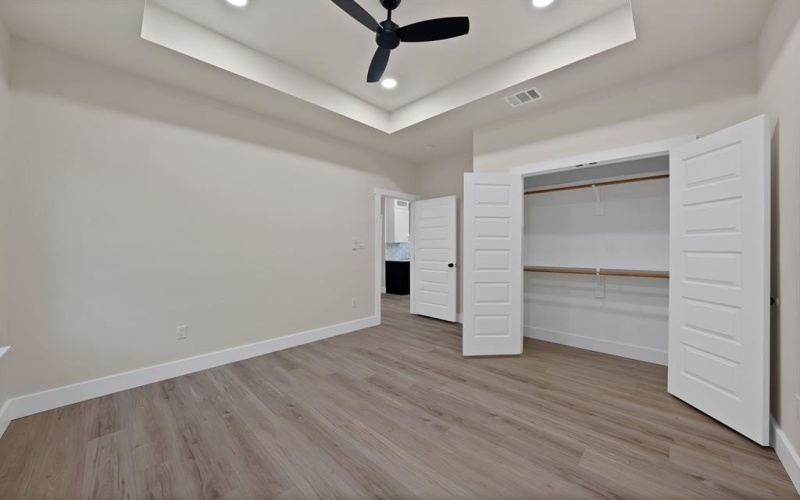 3301 Avenue H, Fort Worth, TX 76105, 3 Bedrooms Bedrooms, ,2 BathroomsBathrooms,Residential,For Sale,3301 Avenue H,0,21067370