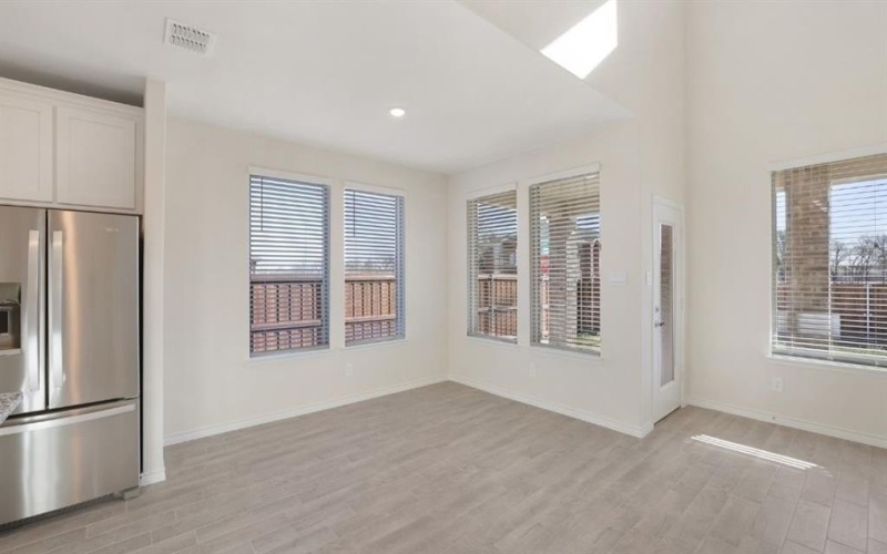 2314 Rise Ridge Road, Grand Prairie, TX 75052, 4 Habitaciones Habitaciones , ,3 BañosBaños,Residential,En Venta,2314 Rise Ridge Road,0,21067380
