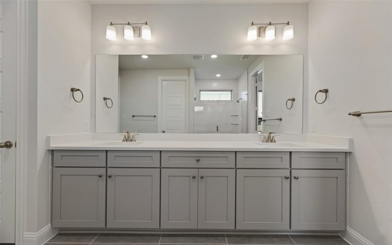 1352 Marburg Lane, Frisco, TX 75036, 3 Habitaciones Habitaciones , ,2 BañosBaños,Residential,En Venta,1352 Marburg Lane,0,21067487