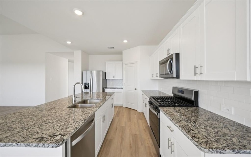 4205 Granbury Drive, Farmersville, TX 75442, 4 Bedrooms Bedrooms, ,3 BathroomsBathrooms,Residential,For Sale,4205 Granbury Drive,0,21067508