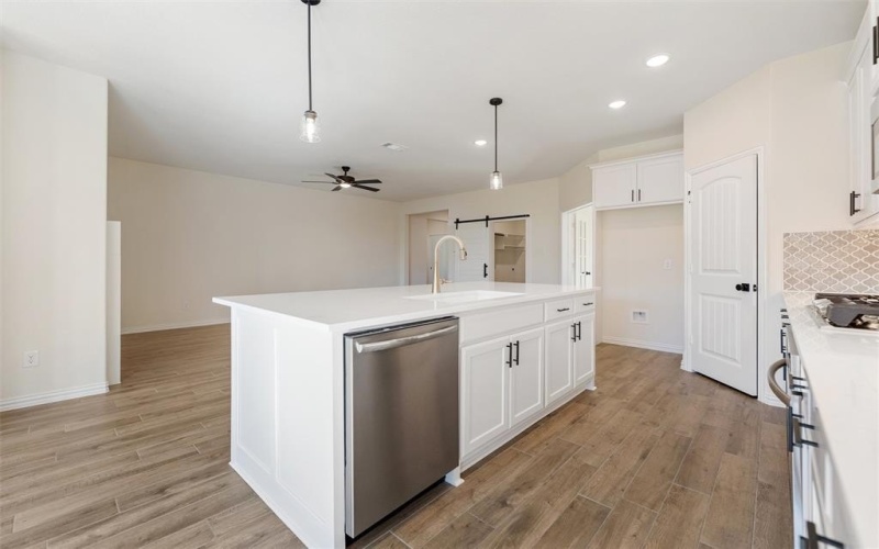 15053 Green Bluff Drive, Aledo, TX 76008, 3 Habitaciones Habitaciones , ,2 BañosBaños,Residential,En Venta,15053 Green Bluff Drive,0,21066685