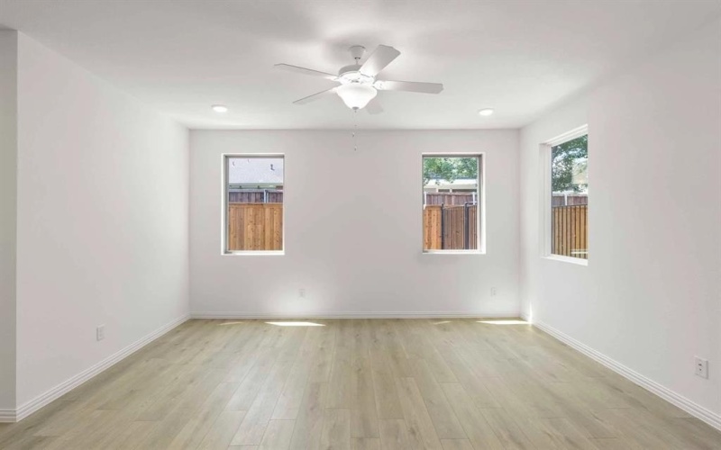 6914 Terlingua, Dallas, TX 75228, 3 Habitaciones Habitaciones , ,2 BañosBaños,Residential,En Venta,6914 Terlingua,0,21066722