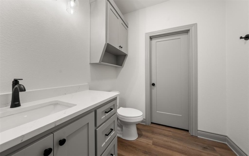 301 Live Oak Trail, Valley Mills, TX 76689, 3 Habitaciones Habitaciones , ,2 BañosBaños,Residential,En Venta,301 Live Oak Trail,0,21067660