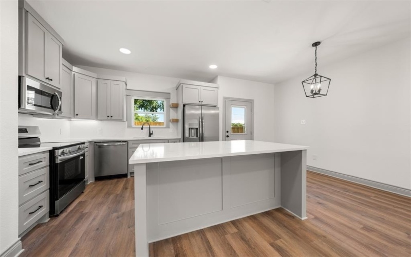 301 Live Oak Trail, Valley Mills, TX 76689, 3 Habitaciones Habitaciones , ,2 BañosBaños,Residential,En Venta,301 Live Oak Trail,0,21067660