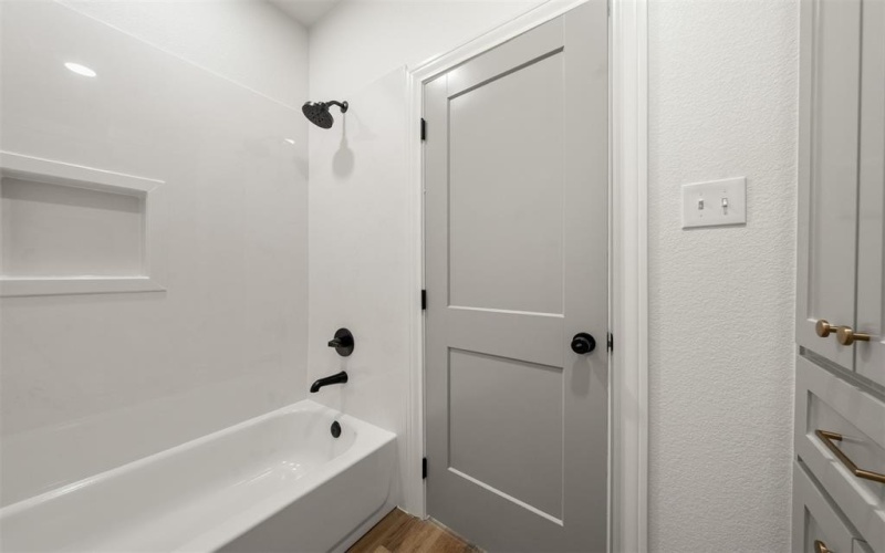 303 Live Oak Trail, Valley Mills, TX 76689, 4 Habitaciones Habitaciones , ,2 BañosBaños,Residential,En Venta,303 Live Oak Trail,0,21067684