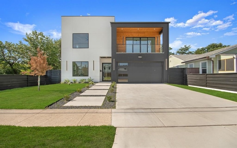 340 Guam Street, Dallas, TX 75212, 5 Bedrooms Bedrooms, ,5 BathroomsBathrooms,Residential,For Sale,340 Guam Street,0,21067687