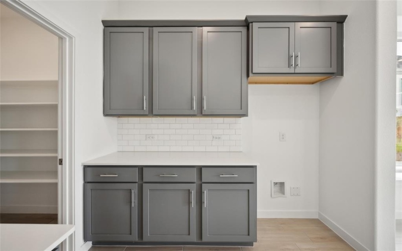 205 Breeds Hill Road, Little Elm, TX 75068, 4 Habitaciones Habitaciones , ,3 BañosBaños,Residential,En Venta,205 Breeds Hill Road,0,21066837