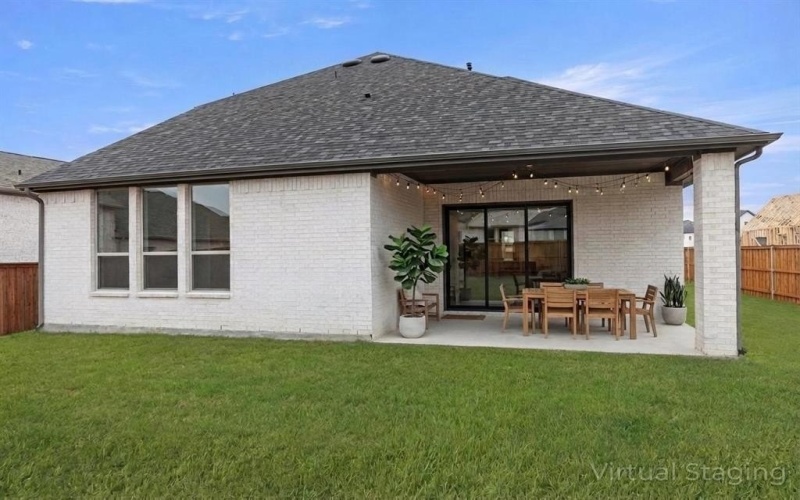 240 S Bee Balm Road, McKinney, TX 75071, 4 Habitaciones Habitaciones , ,3 BañosBaños,Residential,En Venta,240 S Bee Balm Road,0,21066847