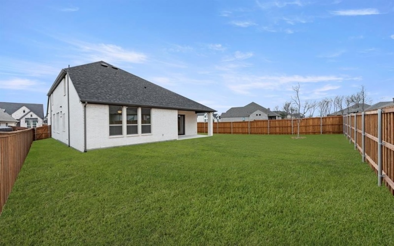 240 S Bee Balm Road, McKinney, TX 75071, 4 Habitaciones Habitaciones , ,3 BañosBaños,Residential,En Venta,240 S Bee Balm Road,0,21066847