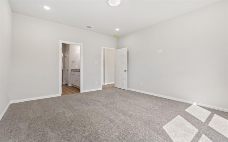 217 Lead Creek Drive, Fort Worth, TX 76131, 3 Habitaciones Habitaciones , ,2 BañosBaños,Residential,En Venta,217 Lead Creek Drive,0,21067713